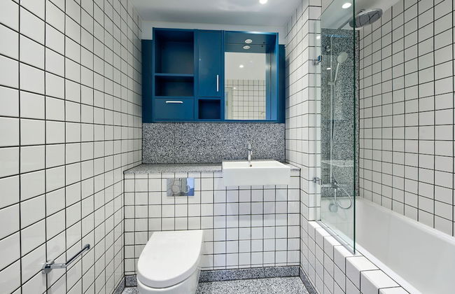 Sensational Two-bedroom Apartment in East London - Photo 15