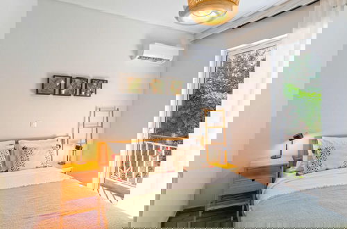 Foto 7 - Phaedrus Living Modern Cityscape Flat