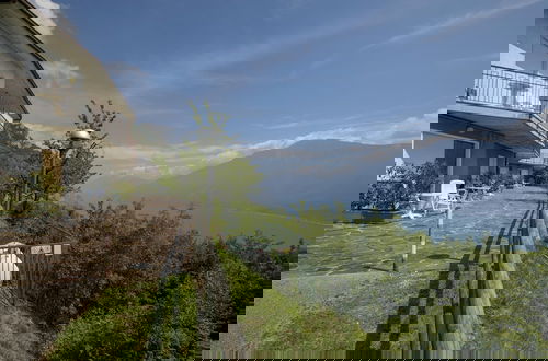 Photo 2 - Tremosine Wonderful Lake View 2