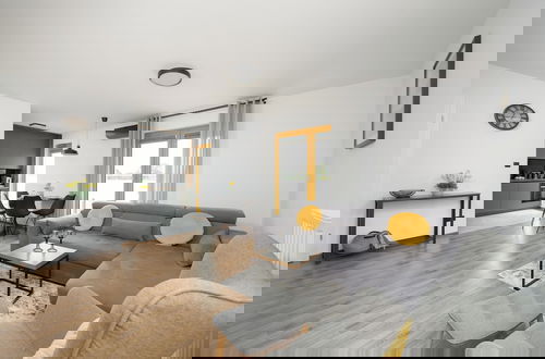 Photo 11 - Bielawska Loft Apartment by Renters
