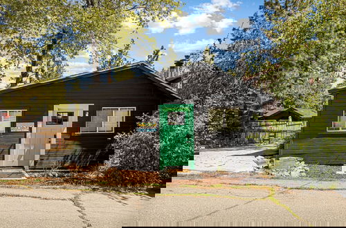 Foto 1 - Into the Woods Bungalow