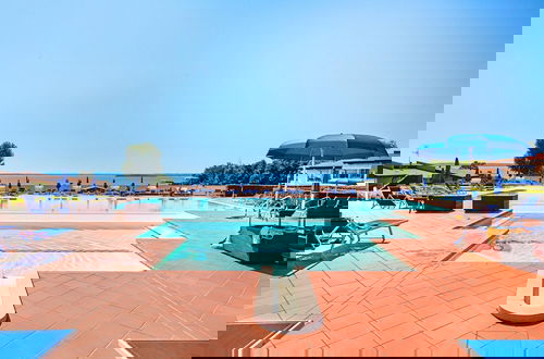 Foto 20 - Montecolo Resort F2 by Wonderful Italy
