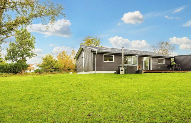 4 Star Holiday Home in Allingabro - Foto 28