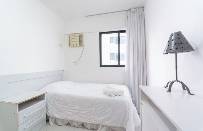Apt 2 quartos com varanda próximo Praça Casa Forte o bairro mais agradável do Recife ARN901 - Foto 4