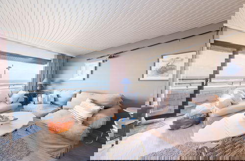 Photo 1 - Apartment With sea View in Middelkerke