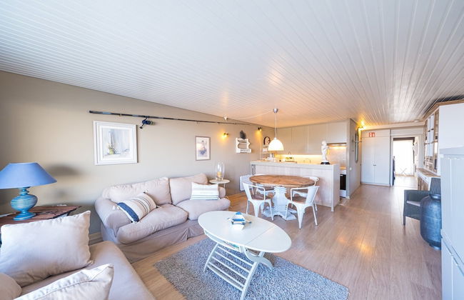 Apartment With sea View in Middelkerke - Photo 10