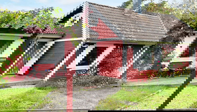 Foto 1 - 4 Star Holiday Home in Ronneby
