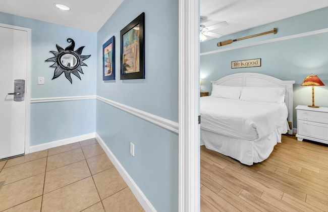 Sterling Shores 609 - Photo 2