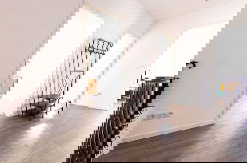 Photo 15 - Apartment for 6 Modern Retreat