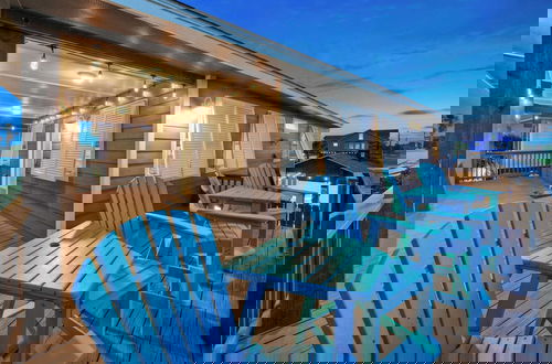 Foto 59 - Boujee Pelican by Avantstay Pool+game Room+views