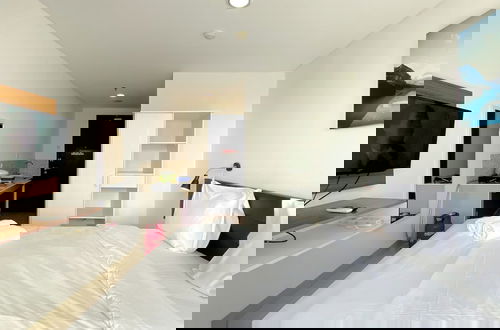 Foto 1 - Modern Look And Homey Studio At Enviro Apartment