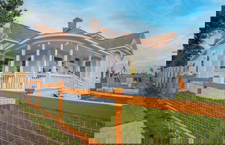 Foto 1 - Trendy Historical Home Near Downtown Attractions