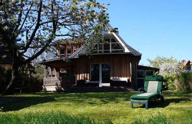 Small House on the Lake - Photo 16