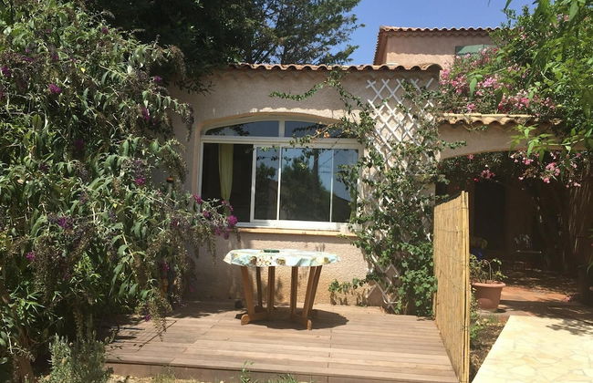 Charming Holiday Home With Swimming Pool - Foto 16