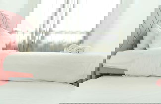 Foto 2 - Modern Look 2Br Apartment At Springhill Terrace Residence