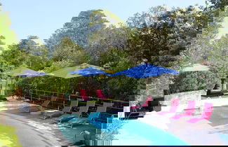 Foto 1 - Holiday Home With Large Garden and Pool