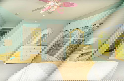 Foto 16 - Stunning 5 Bdr, Walk to York Harbor Beach!