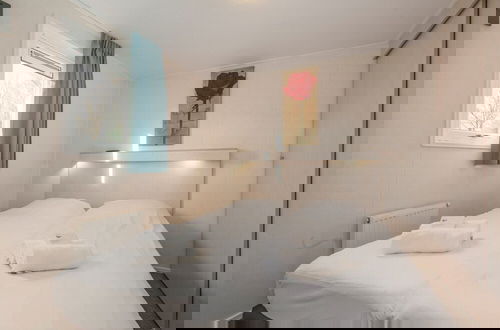Photo 2 - Comfortable Chalet With Dishwasher, Beach at Walkingdistance