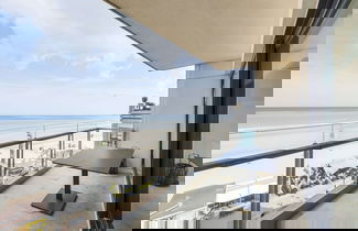 Photo 1 - Beautiful Apartment by the sea