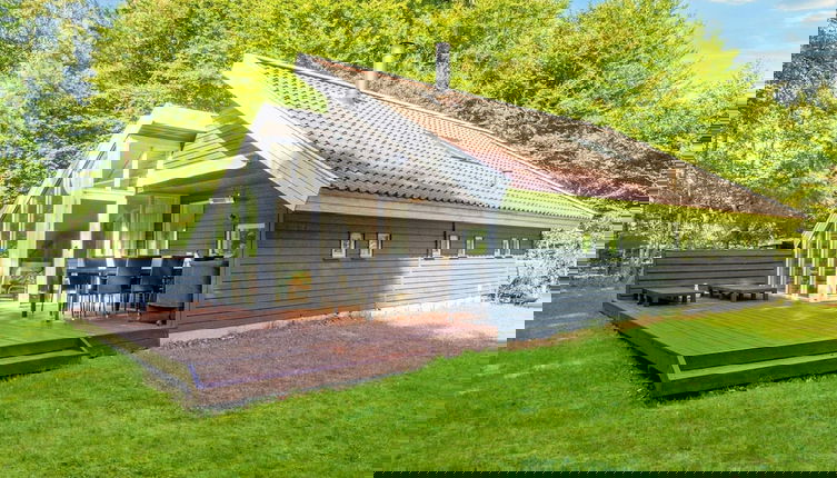 Foto 1 - 6 Person Holiday Home in Glesborg