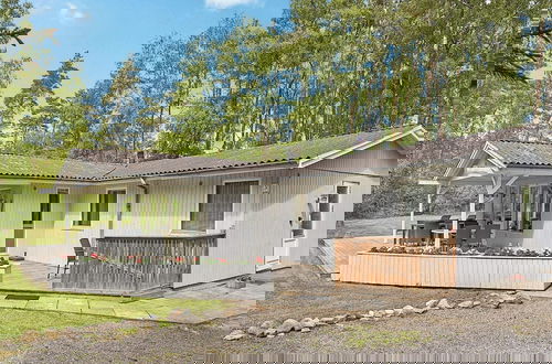 Foto 17 - 6 Person Holiday Home in Nexo-by Traum