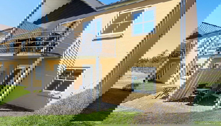 Foto 1 - 4 Person Holiday Home in Hals