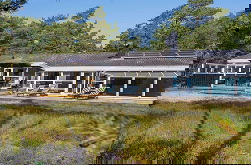 Foto 54 - 10 Person Holiday Home in Nexo