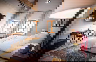 Photo 1 - Fontana Boutique