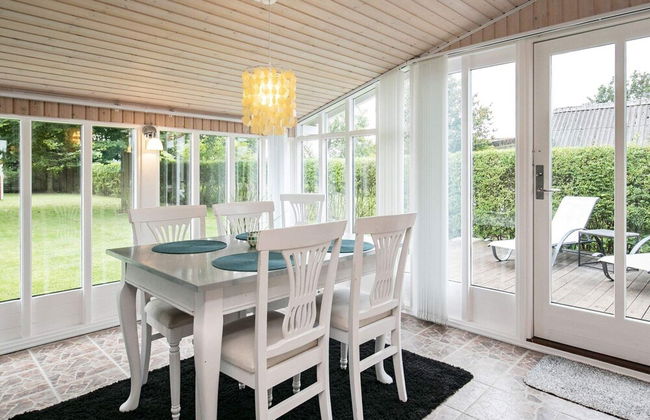 4 Person Holiday Home in Esbjerg V - Photo 9