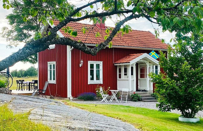 6 Person Holiday Home in Lidkoping-by Traum - Photo 1