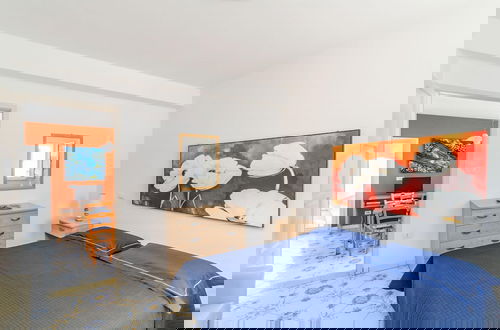 Foto 5 - Penthouse Azzurra Sea View Near Beach
