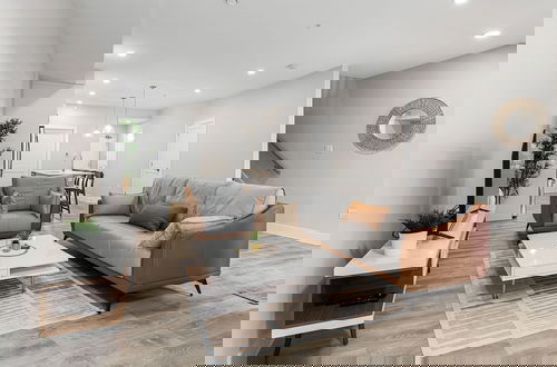 Photo 11 - Encore Suites - City Appartement