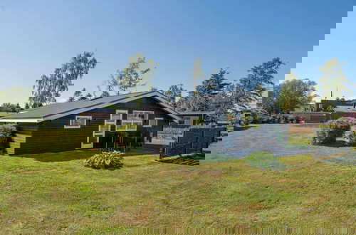 Photo 1 - 4 Person Holiday Home in Vaeggerlose