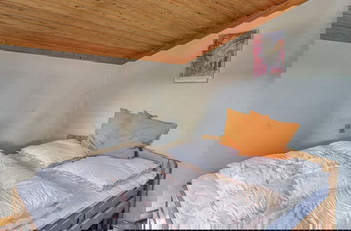 Photo 3 - 4 Person Holiday Home in Vaeggerlose