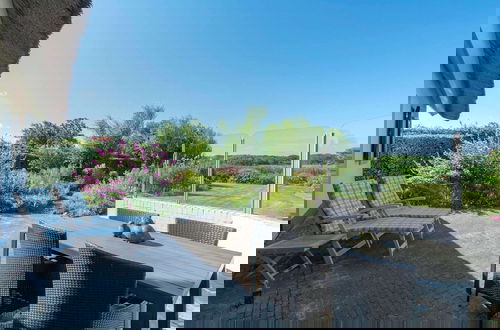 Foto 10 - Vacation Villa With Beautyful Garden