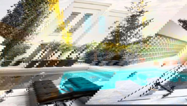 Foto 1 - 1BD Serene Calm Pool House