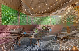 Foto 3 - Birchwood by Avantstay Game Room + Lake Access
