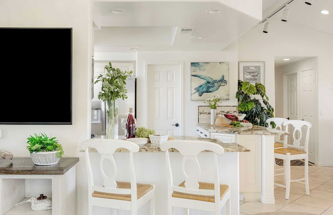 Shoreline Villa by Avantstay Steps to the Beach, Bay, & Pier! - Foto 11