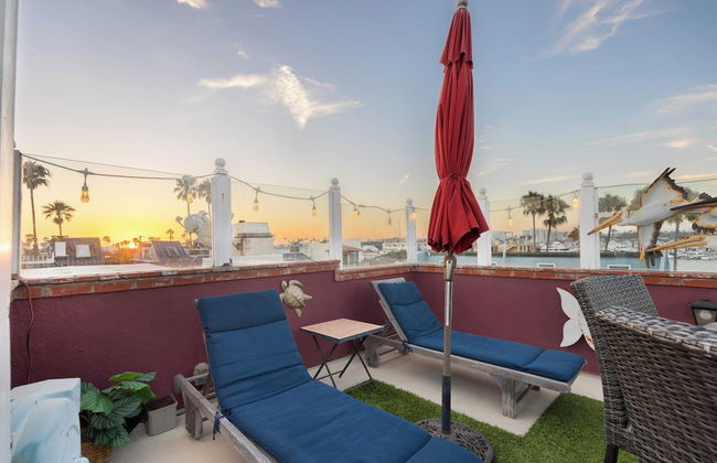 Shoreline Villa by Avantstay Steps to the Beach, Bay, & Pier! - Foto 41