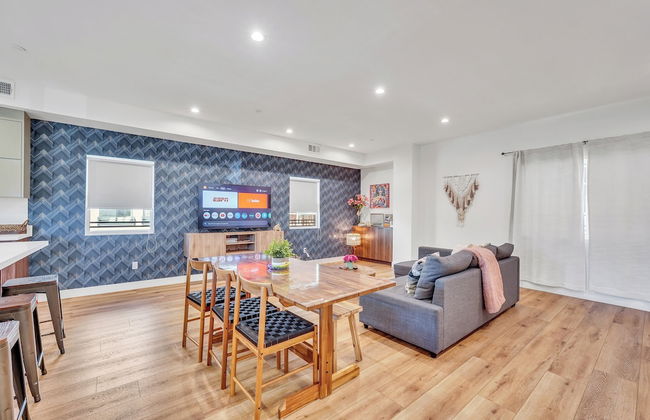 Luxurious Townhome - Foto 19