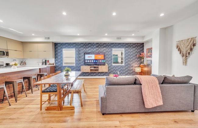 Luxurious Townhome - Foto 21