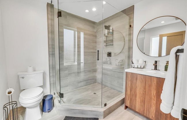 Luxurious Townhome - Foto 29