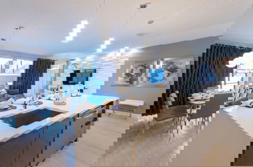 Foto 39 - Luxury Vacation Home With Splash Pool/bbq 03