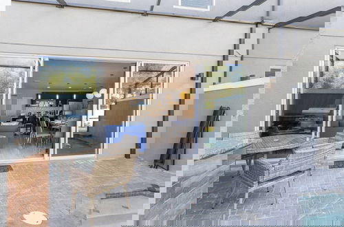 Foto 46 - Luxury Vacation Home With Splash Pool/bbq 03