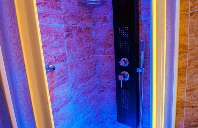 Modern Apartment in Riello with Hot Tub - Foto 10