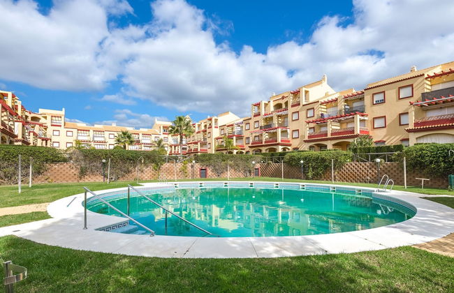 Serene Holiday Home in Huelva With Balcony - Foto 28