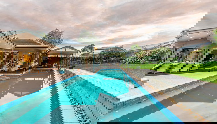 Foto 1 - Hamptons Inspired Luxury