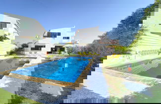 Foto 1 - Albufeira Vintage Design Villa With Pool