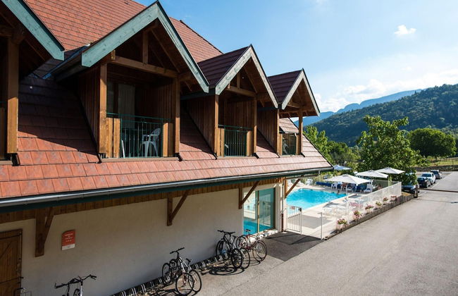 Charming Savoyard Apartment - Photo 16