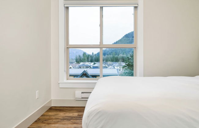 3BR Lakeside Penthouse Retreat - Foto 3
